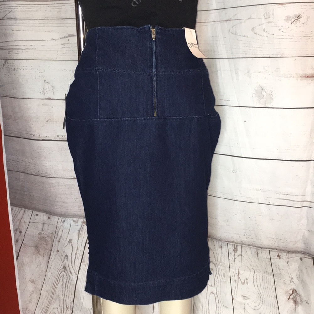 PZI JEANS DENIM NWT PENCIL SKIRT for Girls with curves
